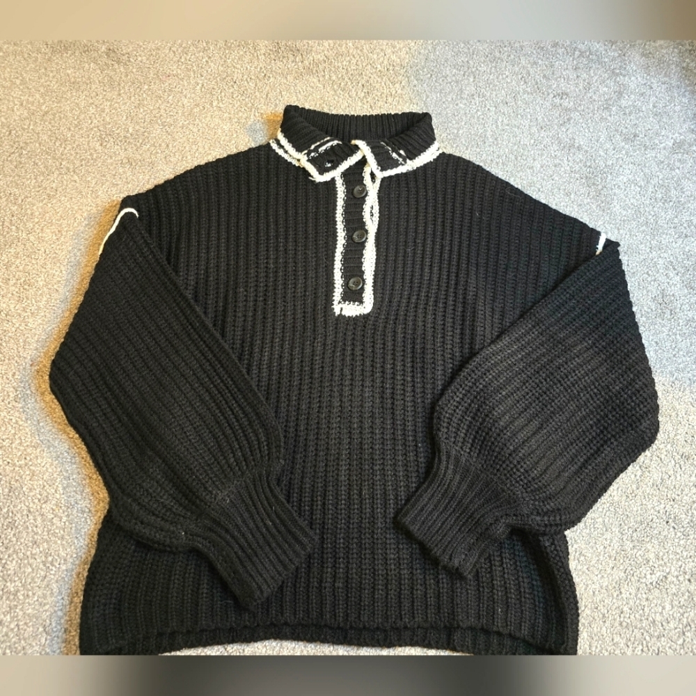Blu Pepper Unique Preppy Cookies & Cream 1/4 Button Detail Knitwear Large